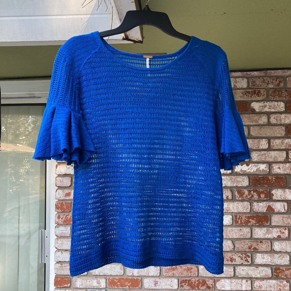 Free People Blue Knit Ruffle Sleeve Shirt